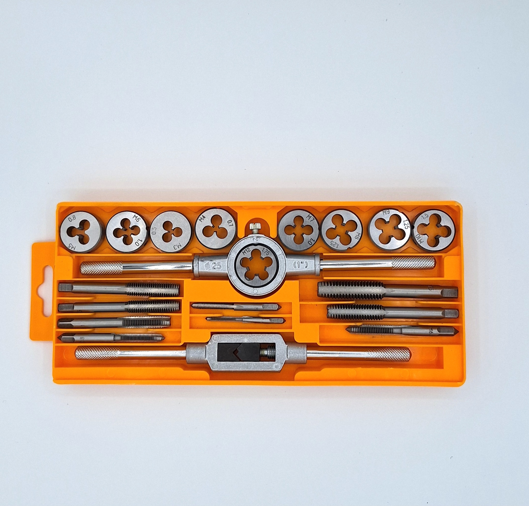 ست ۲۰ پارچه حدیده و قلاویز